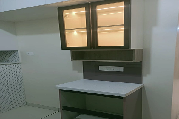 Kitchen before cleaning